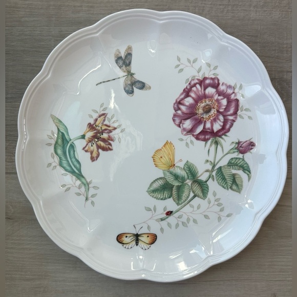 Lenox Butterfly
Meadow Dinner
Plate SWALLOWTAIL floral farmhouse cottage decor - Picture 1 of 3